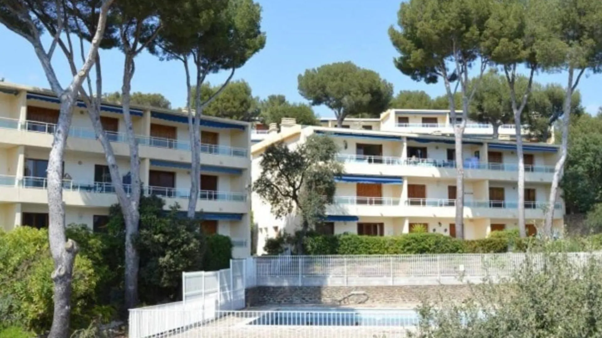 Recent T3 In Residence With Swimming Pool In La Faviere Bormes-les-Mimosas 0*,  France