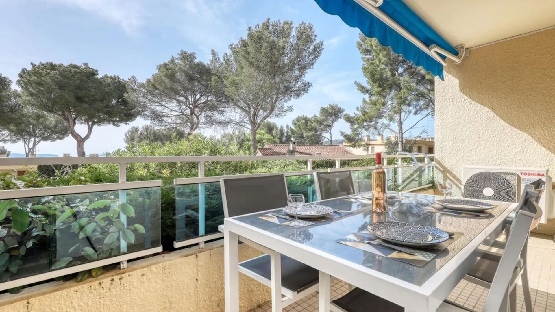 Apartment Recent T3 In Residence With Swimming Pool In La Faviere Bormes-les-Mimosas France